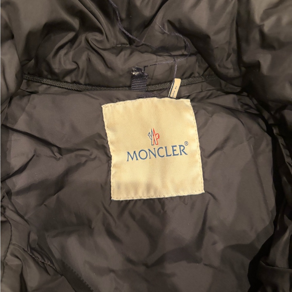 Moncler Black Quilted Jacket - Picture 5 of 7